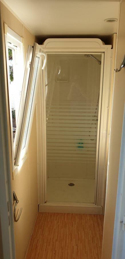 mobilhome climatisé 3 chambres Vic-la-Gardiole Extérieur photo